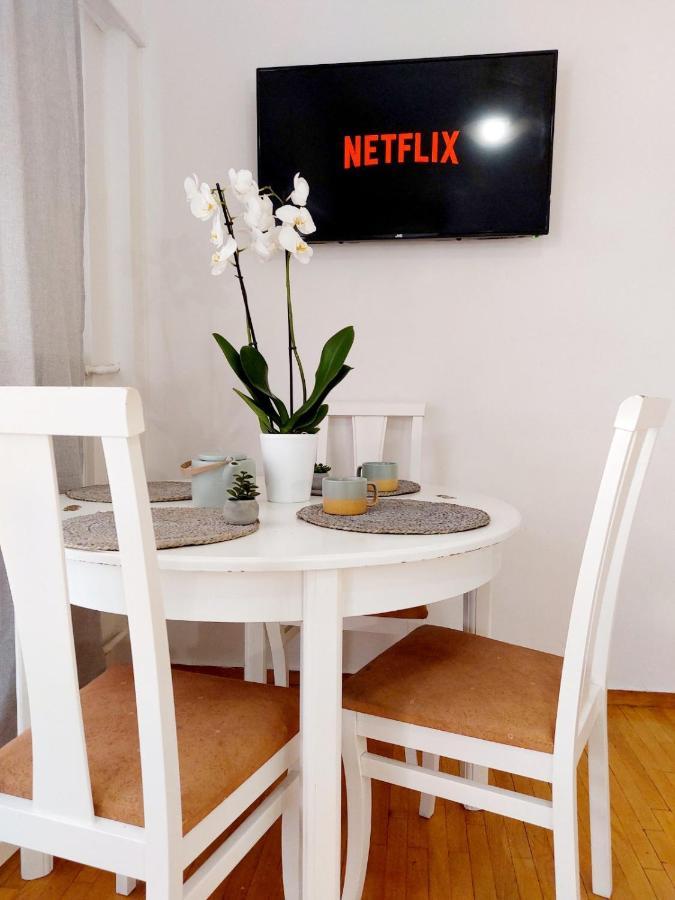 Lovely Equipped Apartment In Kallithea Athén Kültér fotó